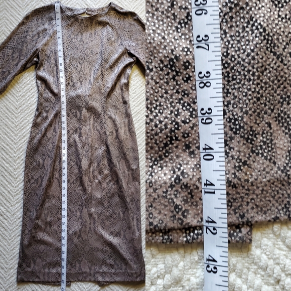 Vintage A.J. Bari snake print open back cocktail dress - Picture 12 of 16